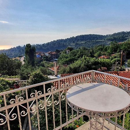 Guesthouse Parthenón Екстериор снимка