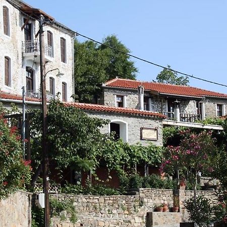 Guesthouse Parthenón Екстериор снимка