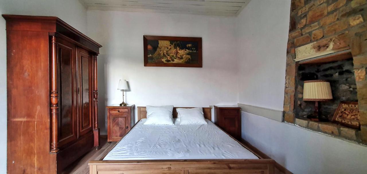 Guesthouse Parthenón Екстериор снимка