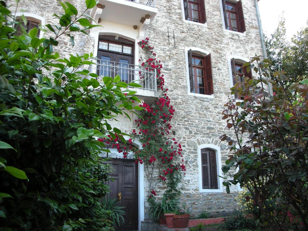 Guesthouse Parthenón Екстериор снимка