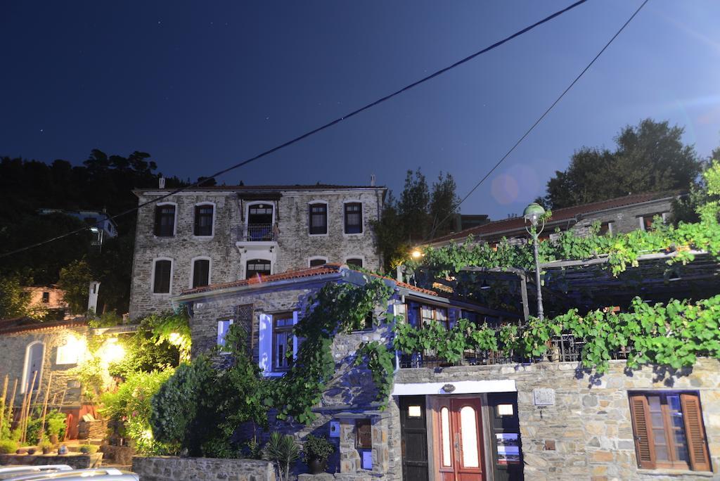 Guesthouse Parthenón Екстериор снимка
